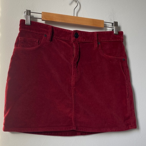 Hudson Jeans Viper Rich Burgundy Red Velvet Mini Skirt
